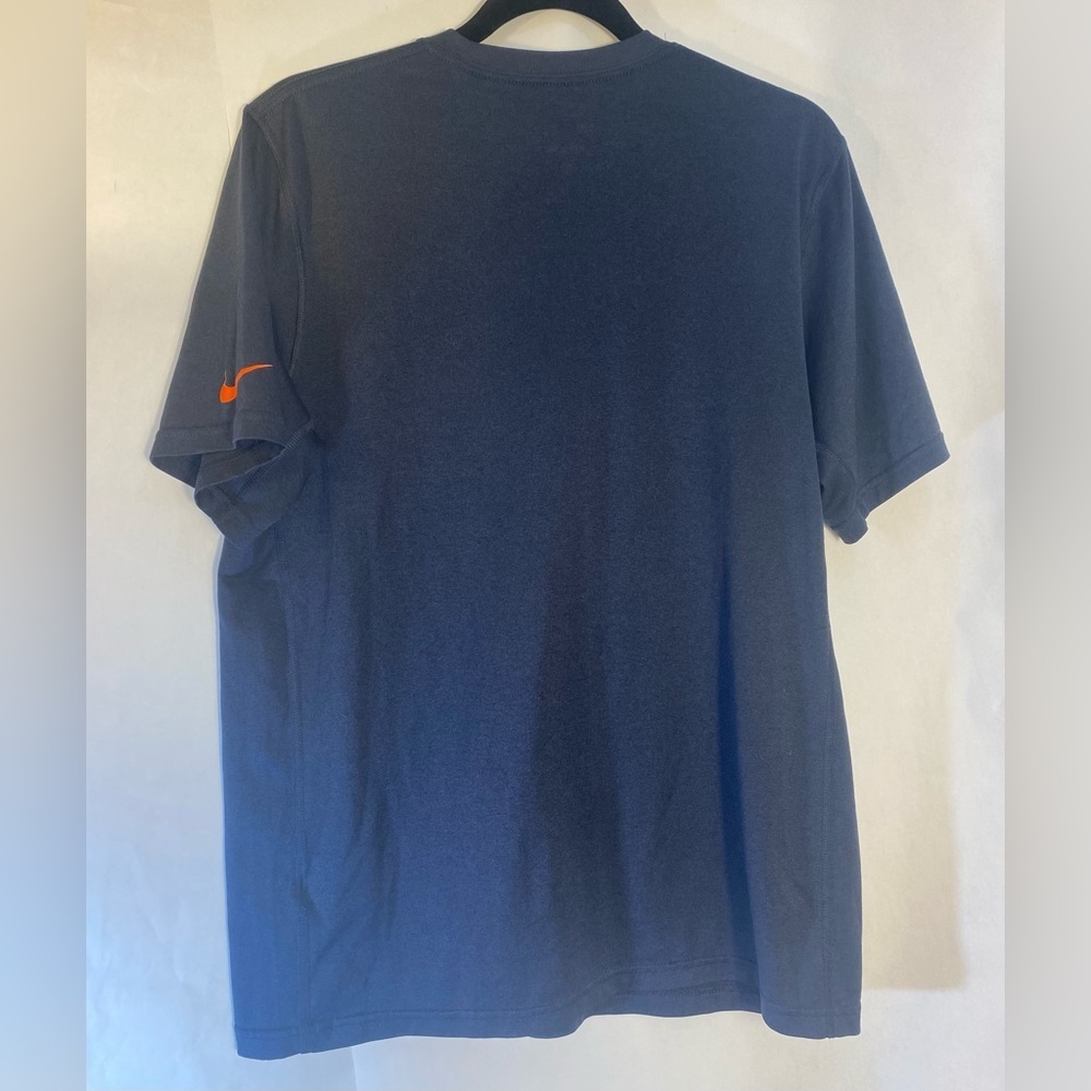 Nike Chicago Bears Men's T-Shirt Blue NFL Football Dri Fit Crew Neck Size Medium - Picture 2 of 6